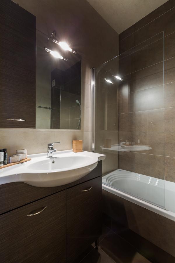 Stylish And Spacious 2Bd - Thiseio By Upstreet Athènes Extérieur photo