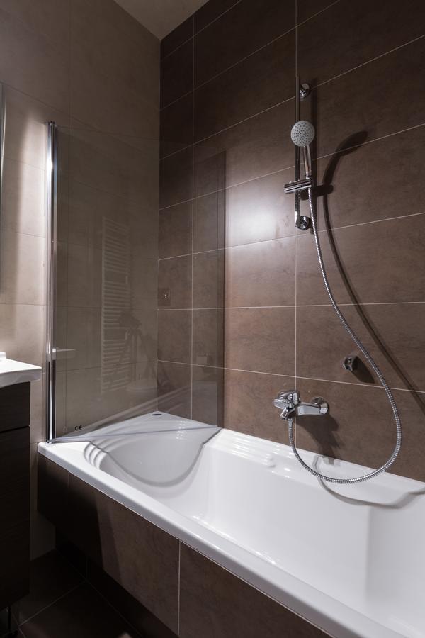 Stylish And Spacious 2Bd - Thiseio By Upstreet Athènes Extérieur photo